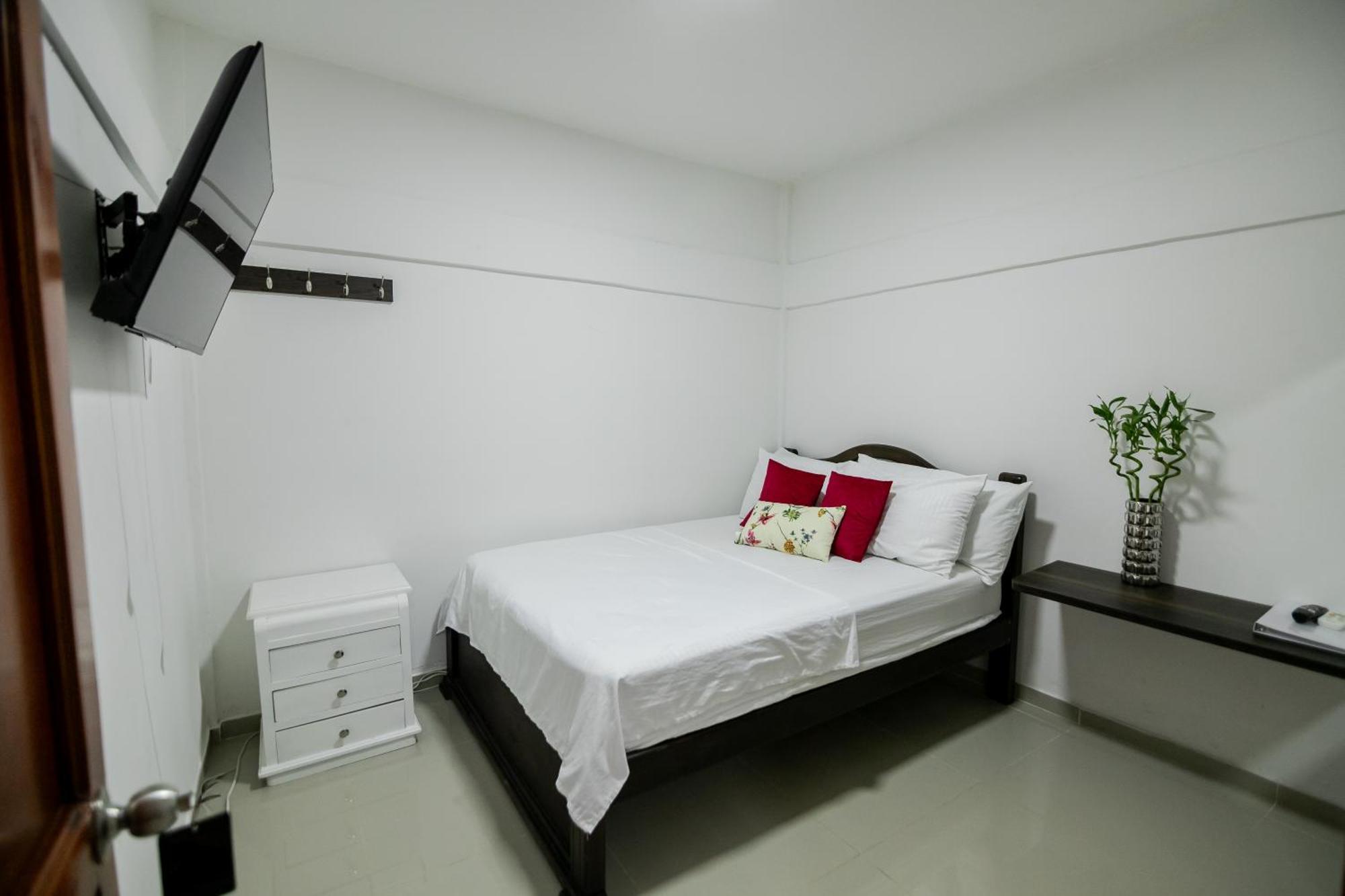 Hospedaje Rosa Blanca Картахена Экстерьер фото